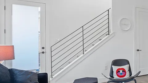 $765,500 | 308 Onion Street, Austin, TX 78702