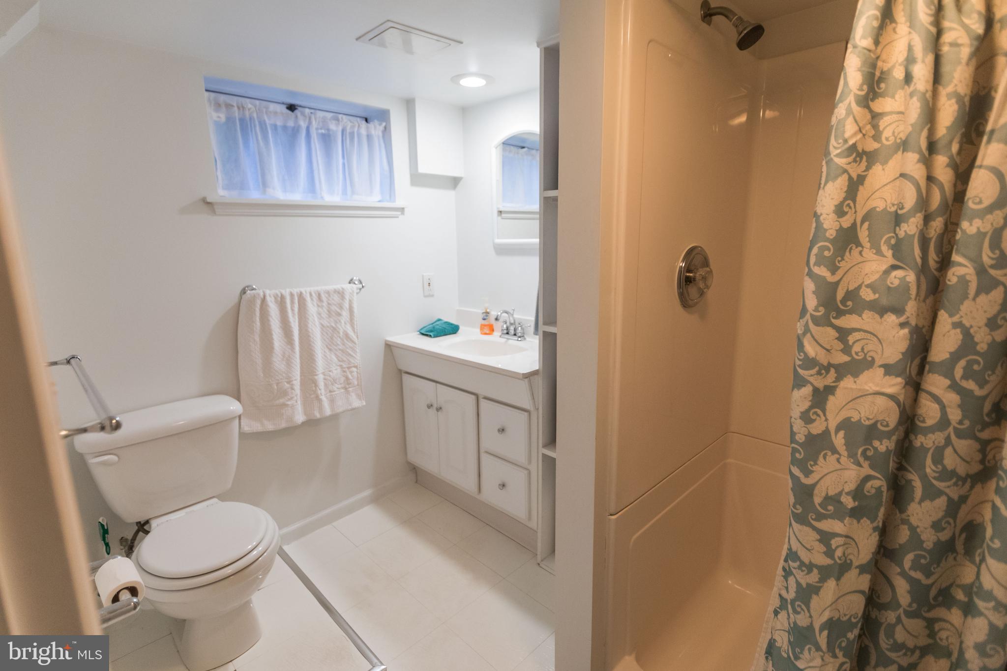 112 Ashwood Road Springfield, PA 19064 - Photo 15 of 42 Gallery Image 15