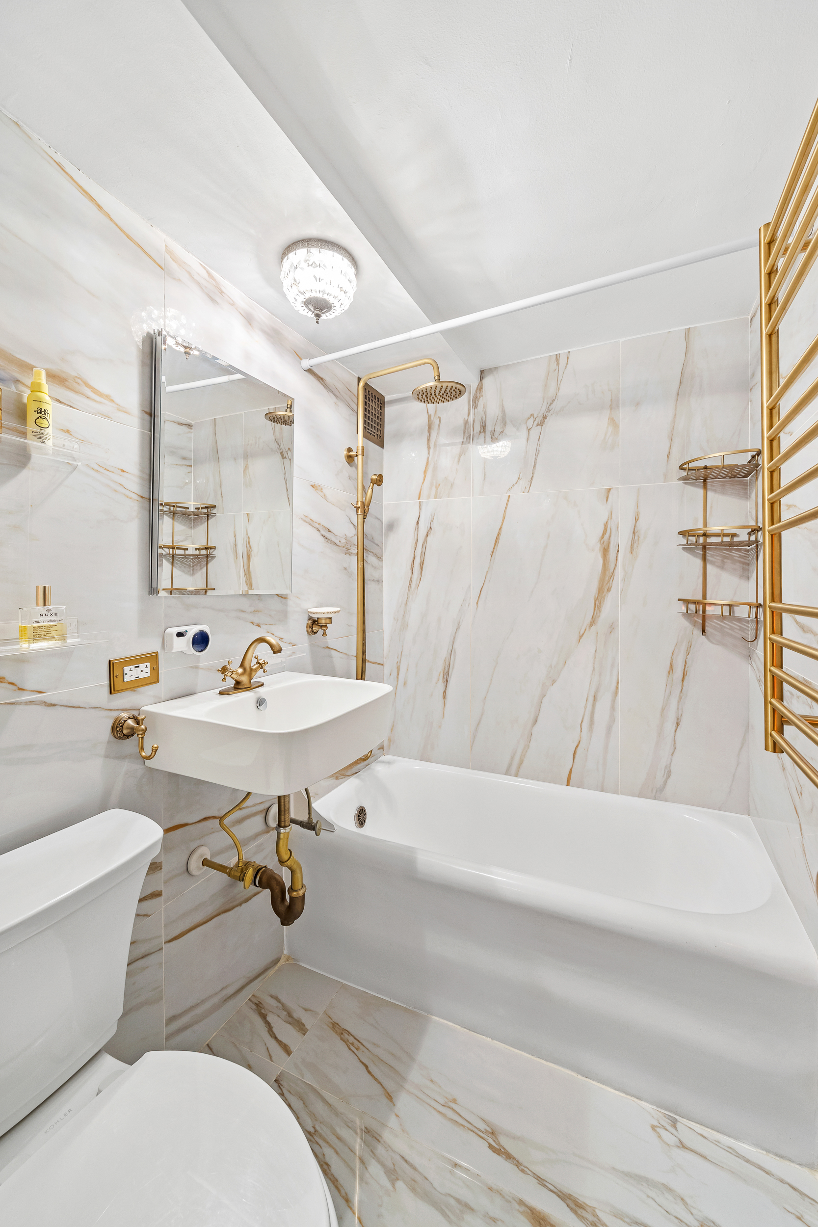320 East 42nd Street, Unit 707 Manhattan, NY 10017 - Photo 5 of 10