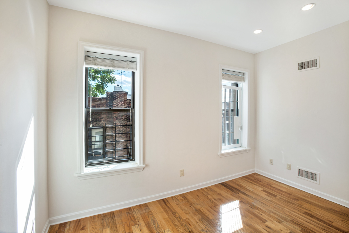 362 Eastern Parkway, Unit 4C Brooklyn, NY 11225 - Photo 3 of 7