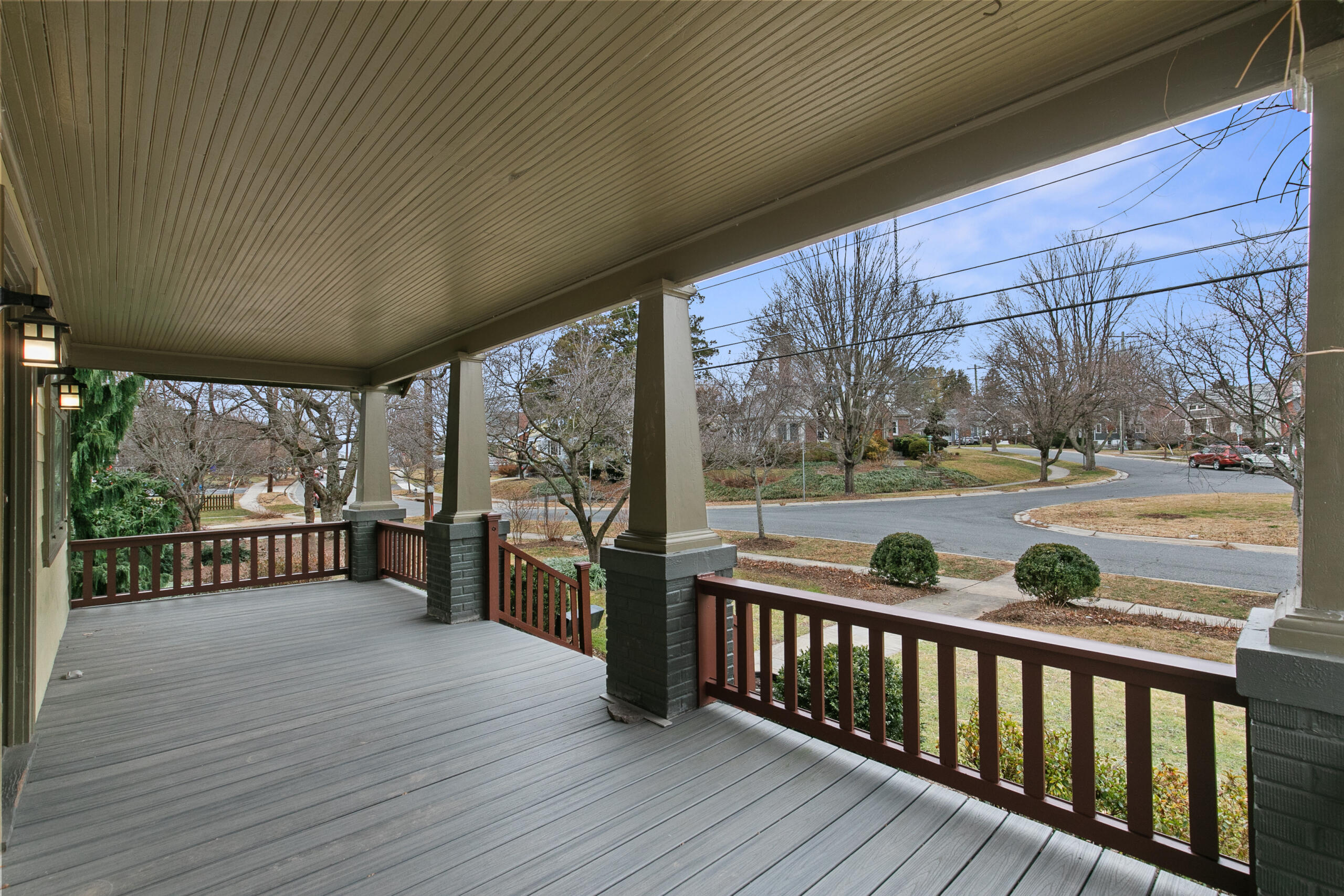 1908 Glen Ross Road Silver Spring, MD 20910 - Photo 4 of 63