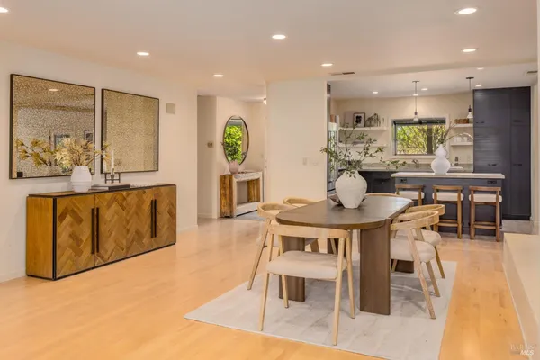 $2,450,000 | 18320-18330 Carriger Road, Sonoma, CA 95476