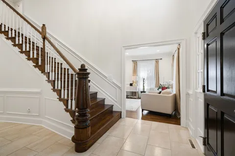 Contact Agent | 5313 Massachusetts Avenue, Bethesda, MD 20816