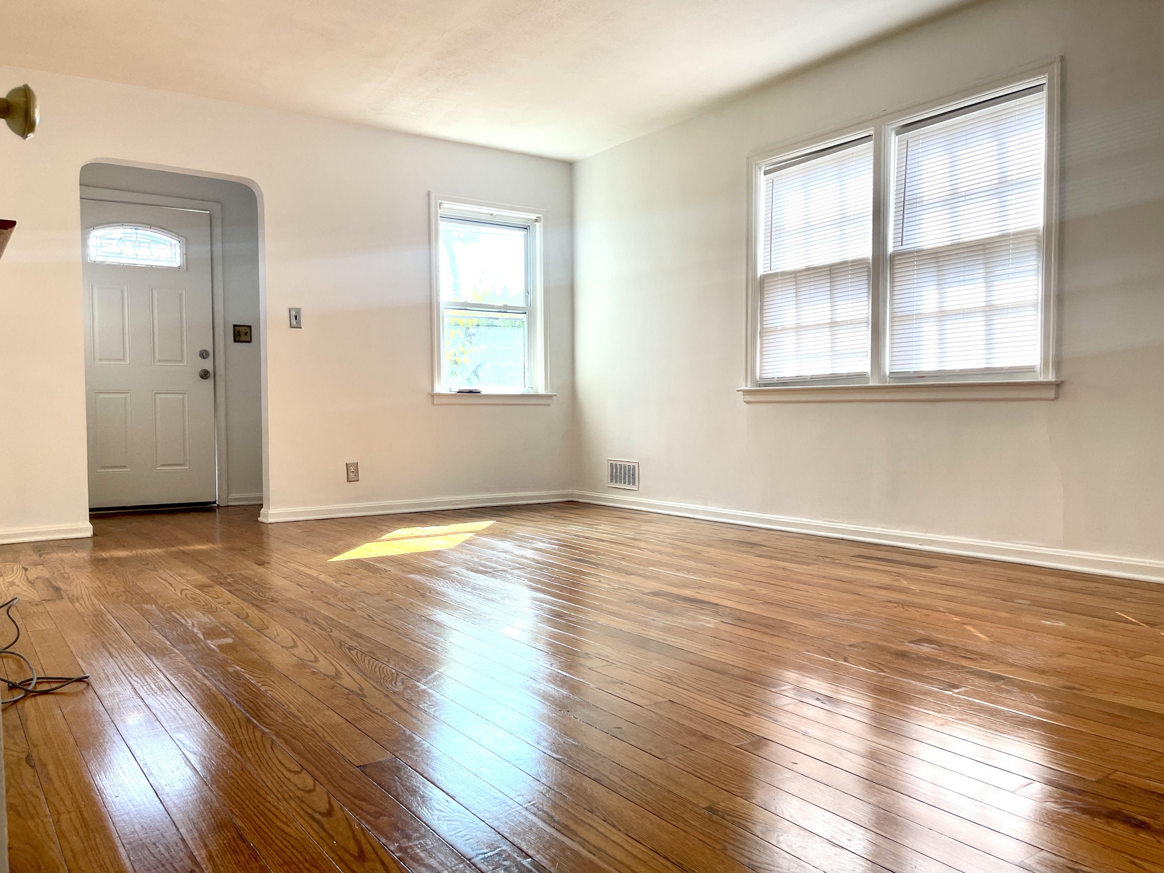 220-01 130th Avenue Queens, NY 11413 - Photo 9 of 37