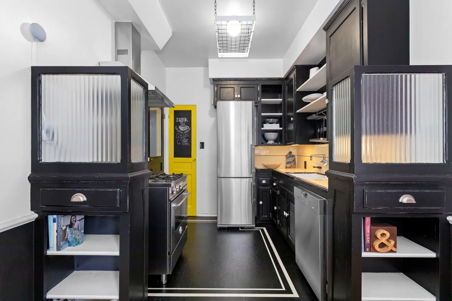 $749,000 | 3348 James M Wood Boulevard, Unit 10, Los Angeles, CA 90006