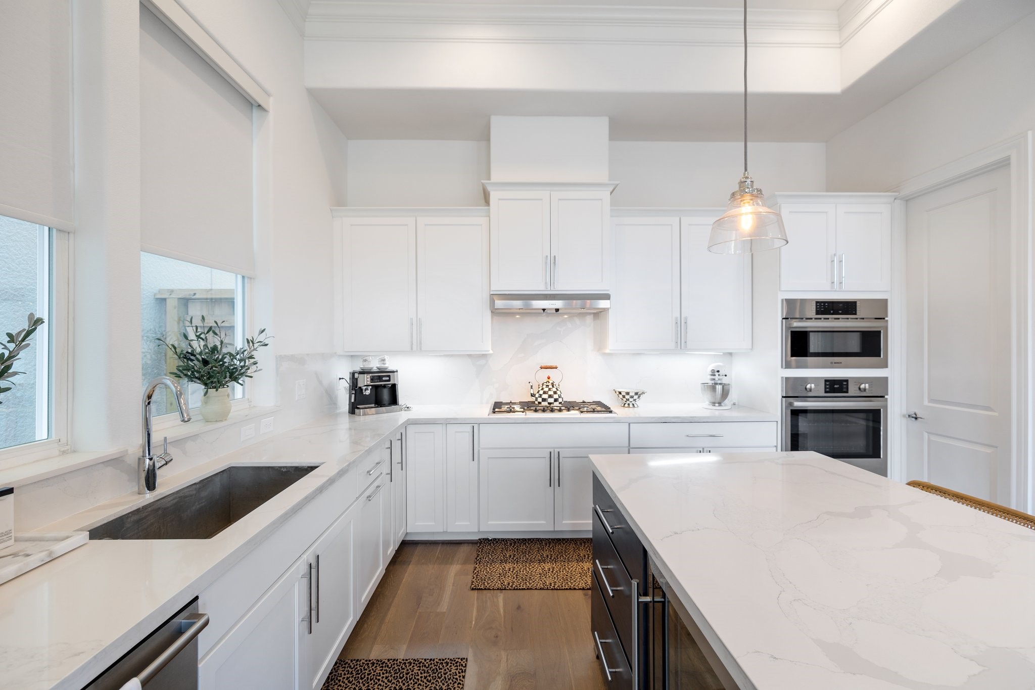 3306 West 12th Street Houston, TX 77008 - Photo 12 of 30