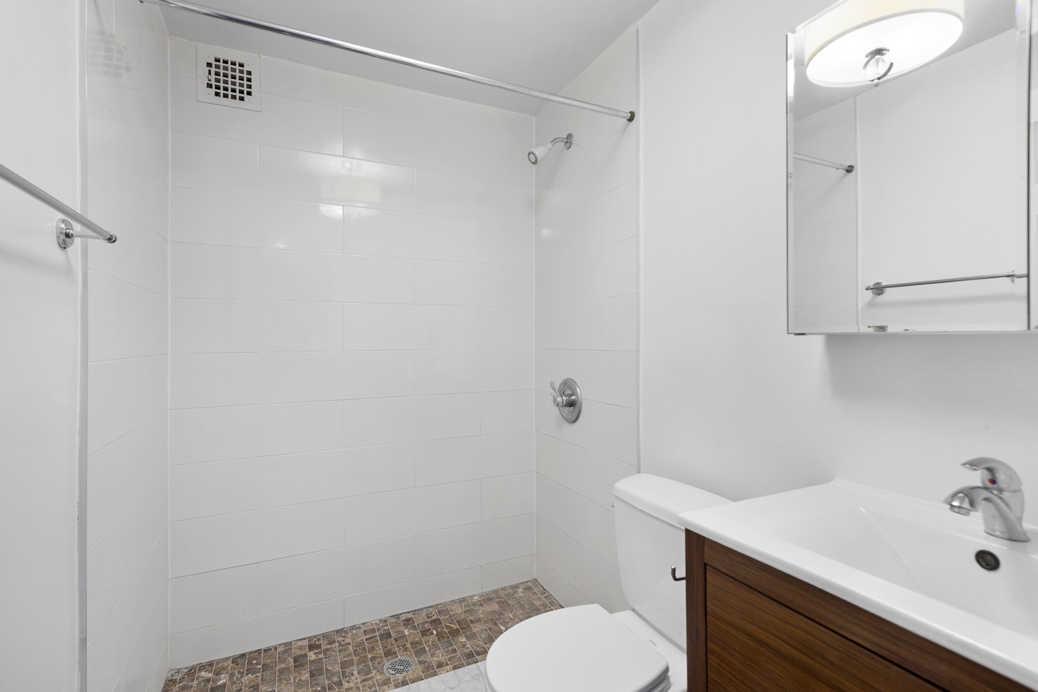 200 West 78th Street, Unit 3C Manhattan, NY 10024 - Photo 6 of 9