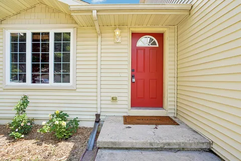 $450,000 | 2421 Renaissance Drive, Fitchburg, WI 53711