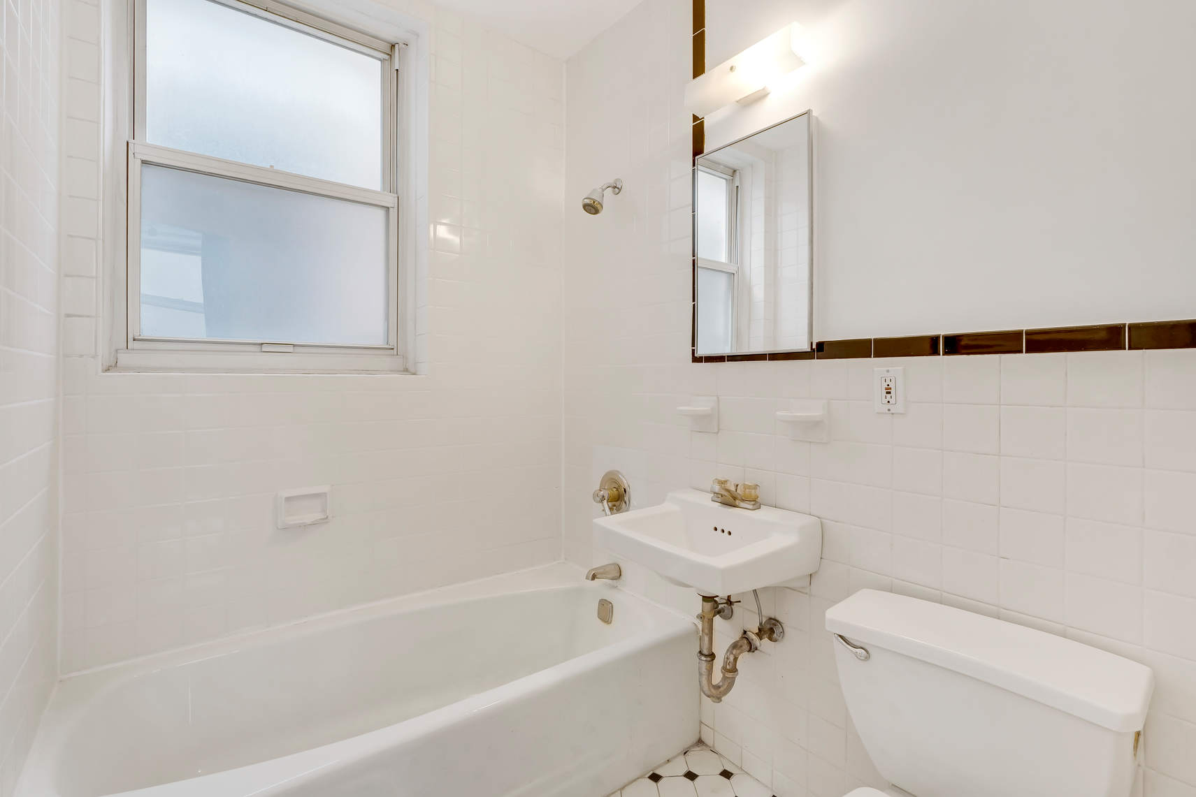 518 East 11th Street, Unit 5B Manhattan, NY 10009 - Photo 7 of 10