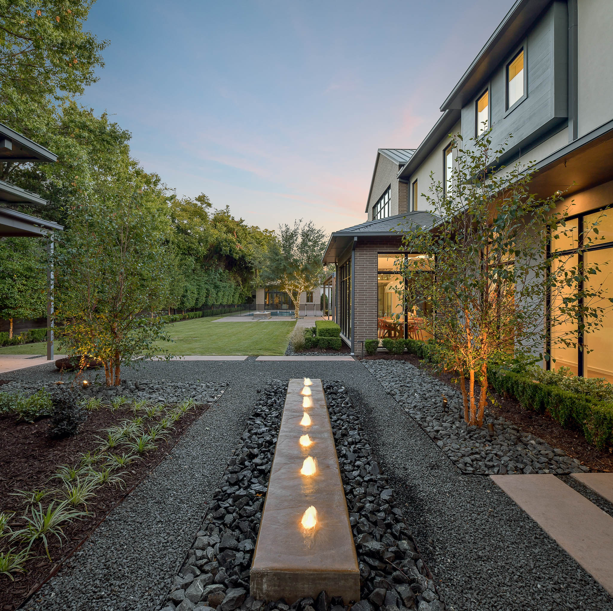 4600 Pomona Road Dallas, TX 75209 - Photo 31 of 37