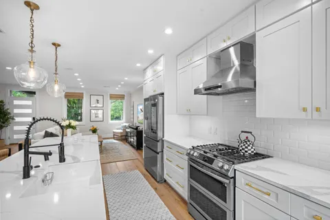 $899,000 | 4019 Illinois Avenue Northwest, Unit 2, Washington, DC 20011