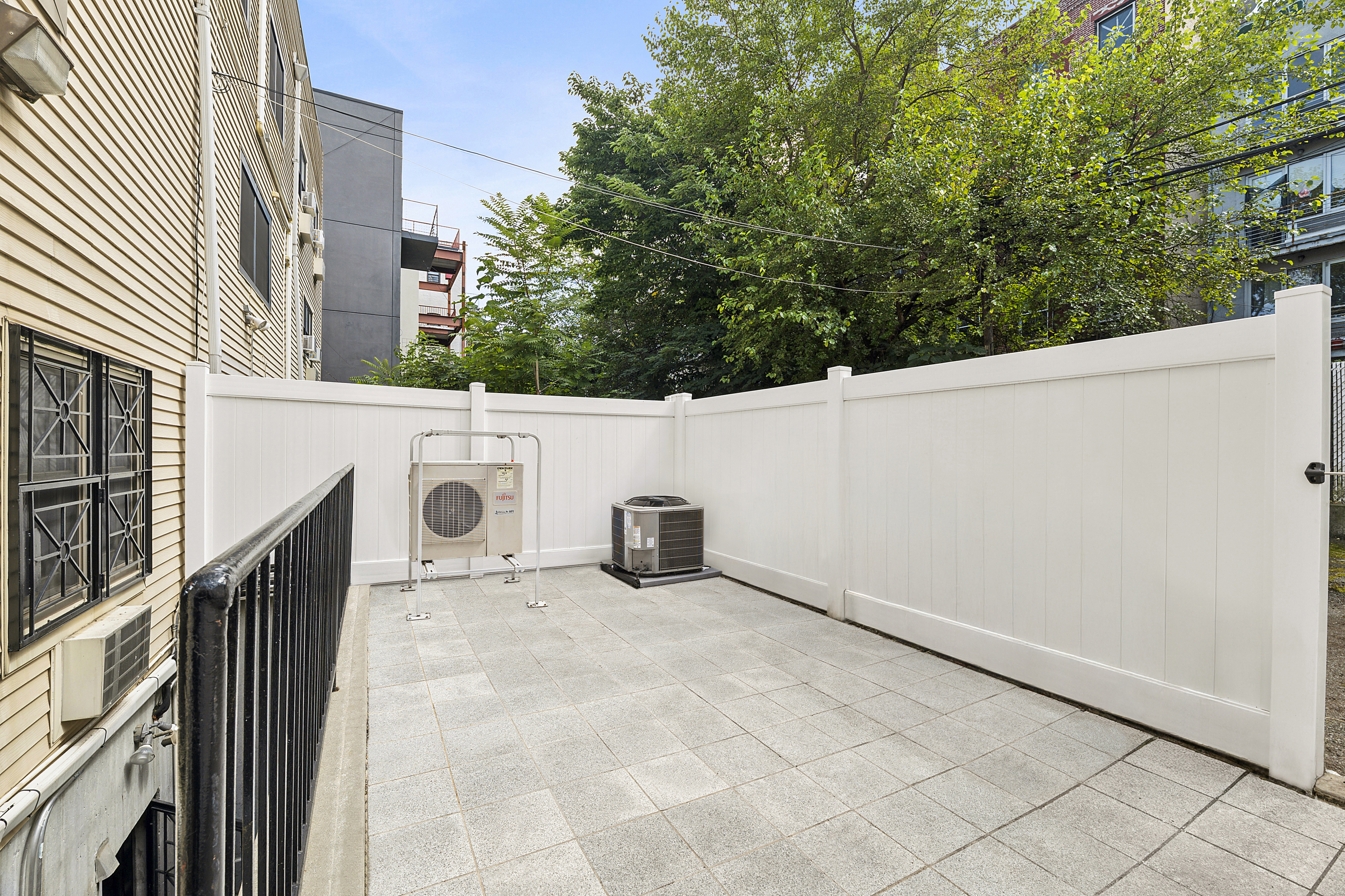 112 Pulaski Street, Unit TRIPLEX Brooklyn, NY 11206 - Photo 7 of 13 a view of a terrace