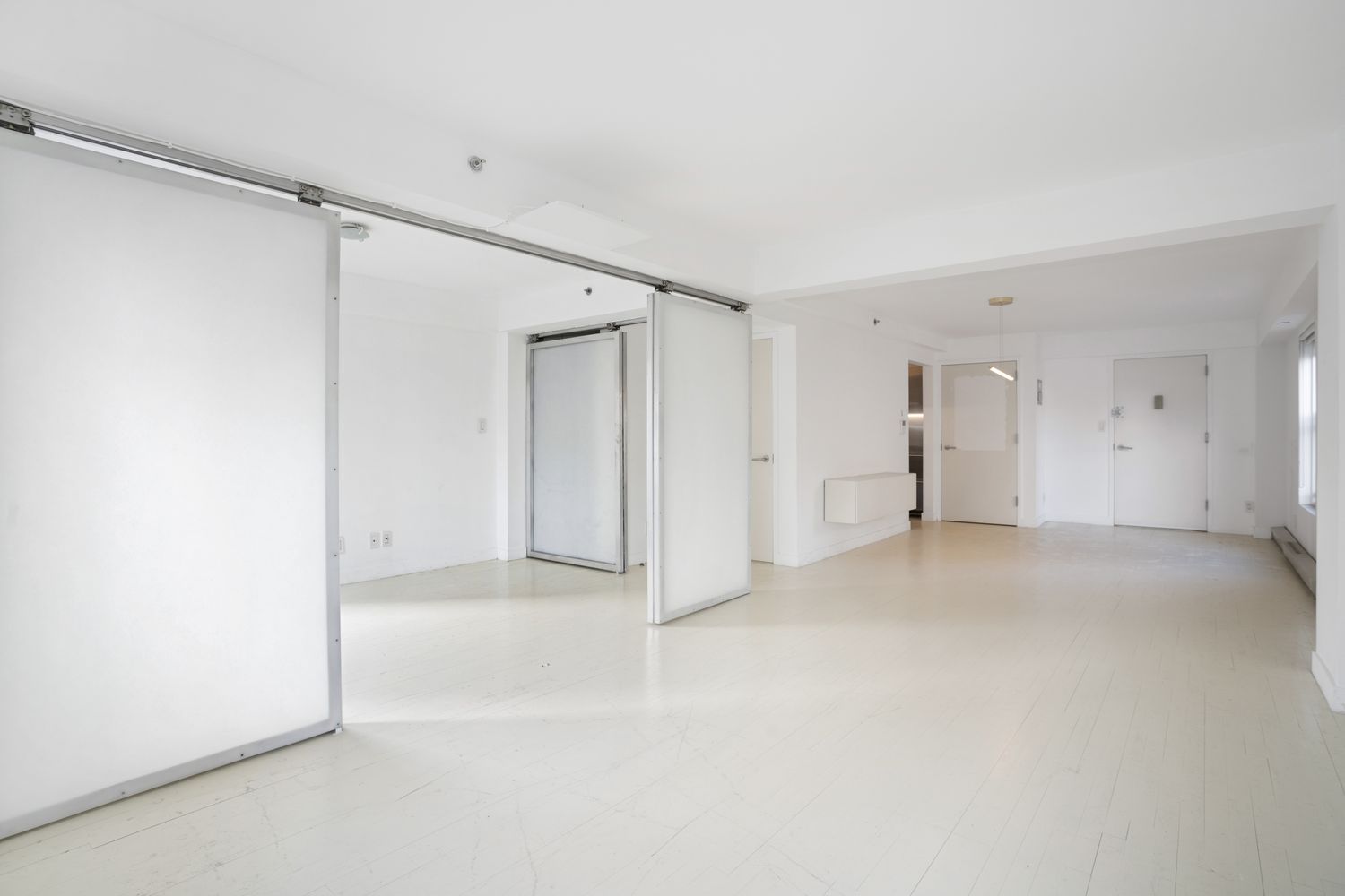 360 West 28th Street, Unit 5B Manhattan, NY 10001 - Photo 5 of 9