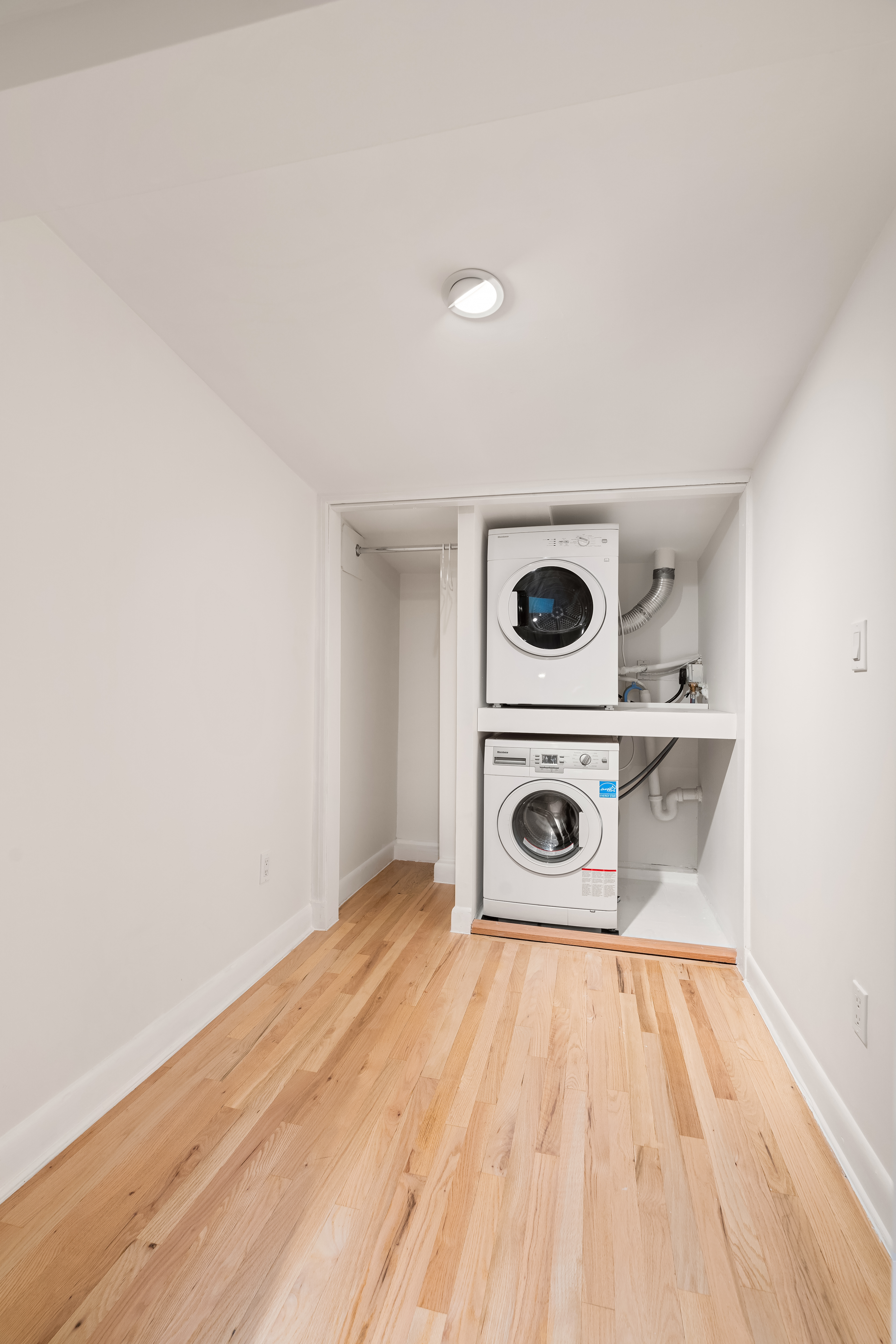 51 East 10th Street, Unit 9 Manhattan, NY 10003 - Photo 7 of 9