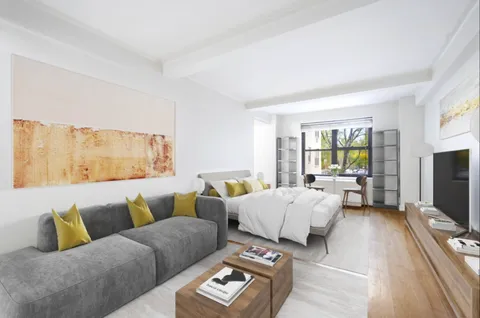 $3,650 | 230 Riverside Drive, Unit 2G | Upper West Side
