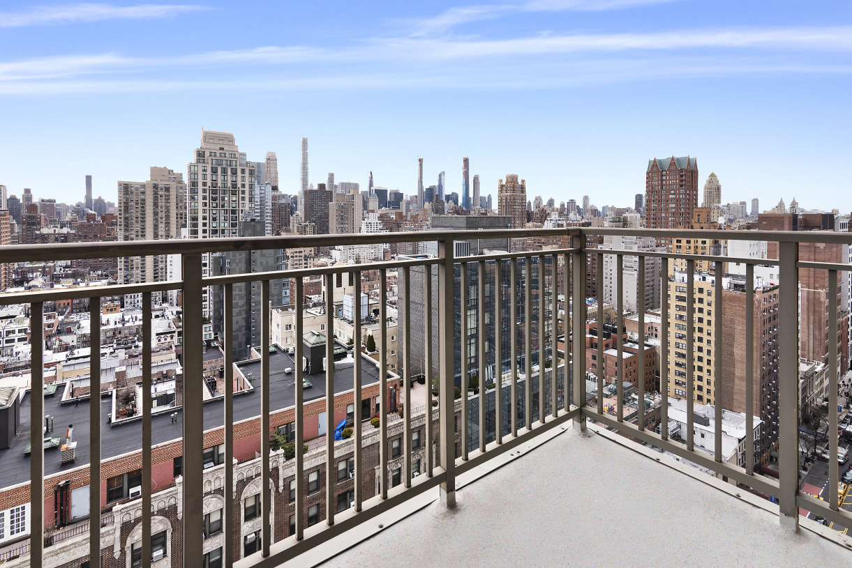 301 East 79th Street, Unit 24L Manhattan, NY 10075 - Photo 1 of 14