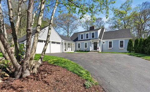 $2,200,000 | 28 Ledge Way, Cohasset, MA 02025
