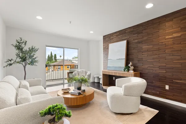 $645,000 | 7100 Alvern Street, Unit 224, Los Angeles, CA 90045