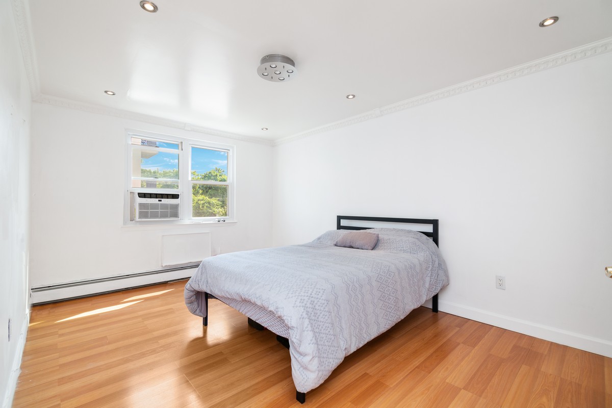 339 Evergreen Avenue Brooklyn, NY 11221 - Photo 10 of 15