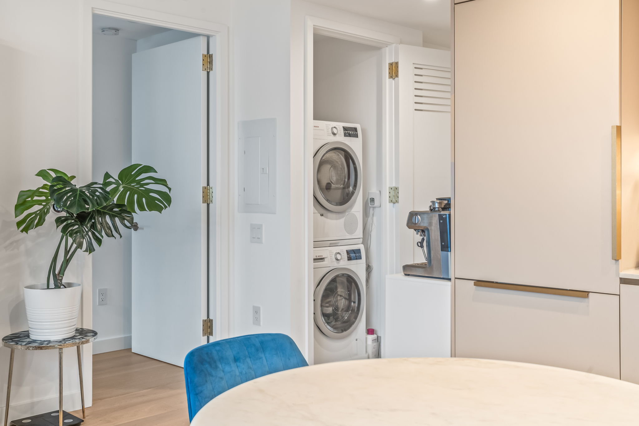 3 Court Square, Unit 3504 Queens, NY 11101 - Photo 7 of 22