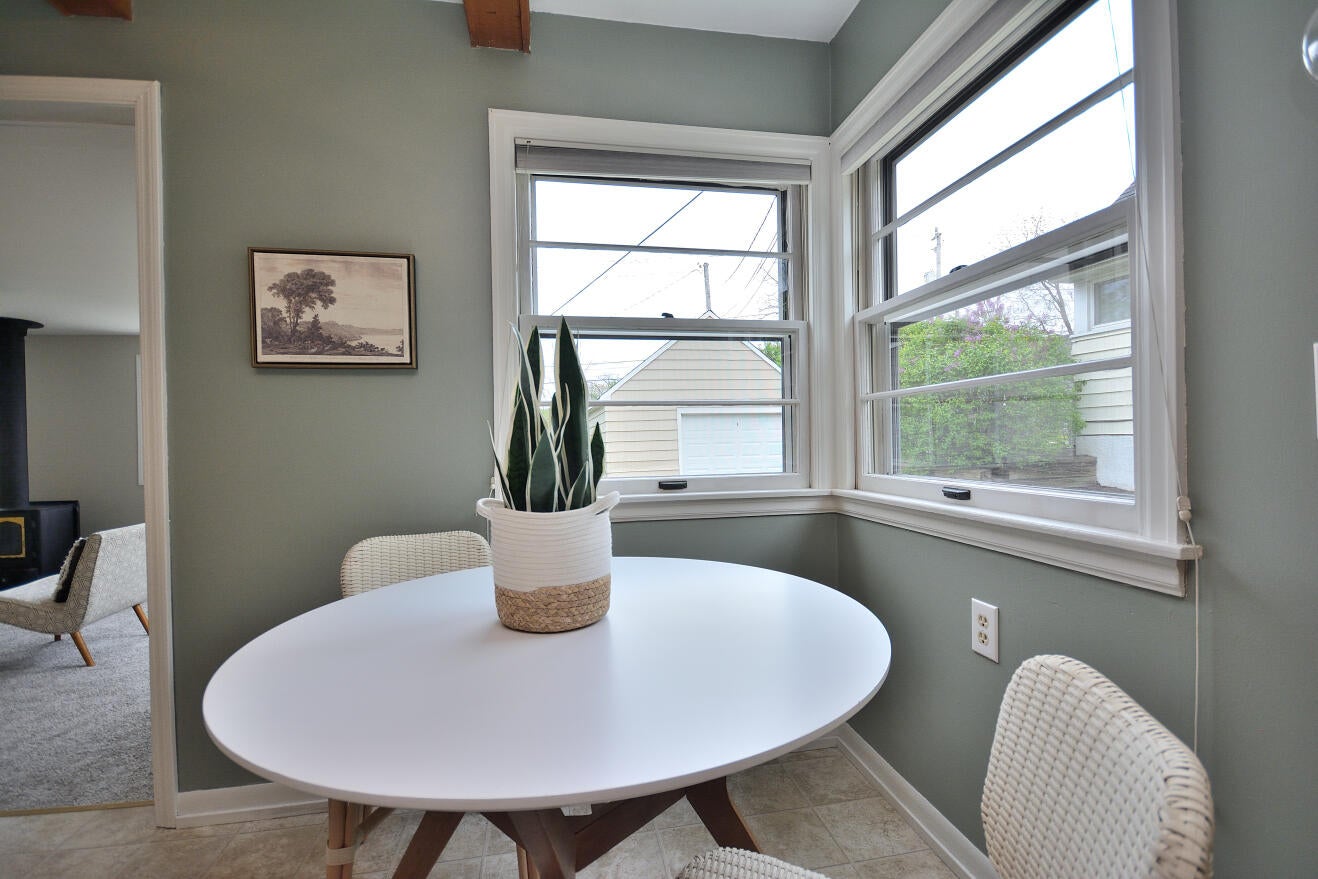 236 North 90th Street Milwaukee, WI 53226 - Photo 11 of 34