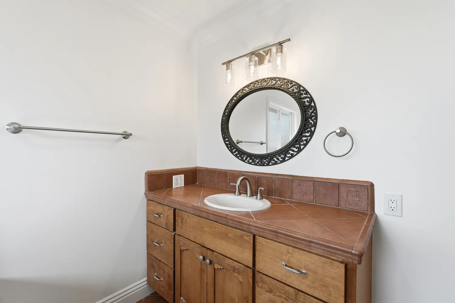 $1,898,000 | 23333 Anza Avenue, Torrance, CA 90505