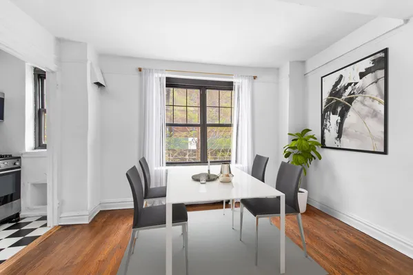 $799,000 | 200 East 16th Street, Unit 2A | Gramercy