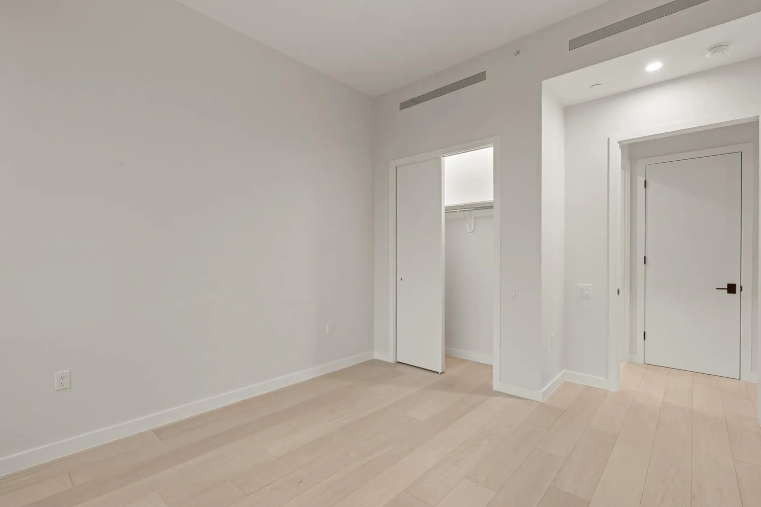 $4,300 | 445 5th Avenue, Unit 5H | Park Slope