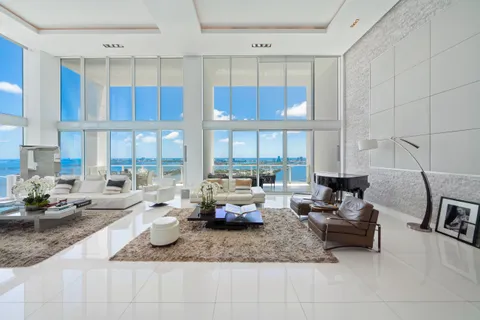 $5,199,000 | 1040 Biscayne Boulevard, Unit 4403, Miami, FL 33132