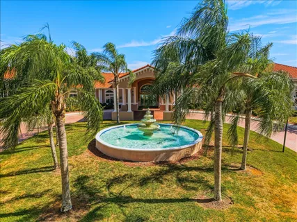 $430,000 | 4109 66th Terrace East, Sarasota, FL 34243