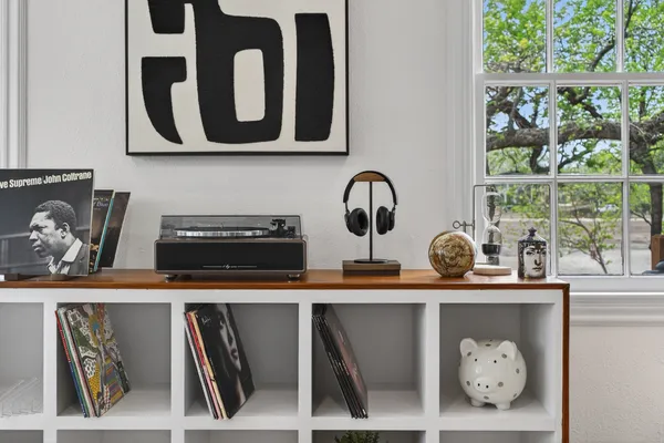 $1,195,000 | 6802 Clayton Avenue, Dallas, TX 75214