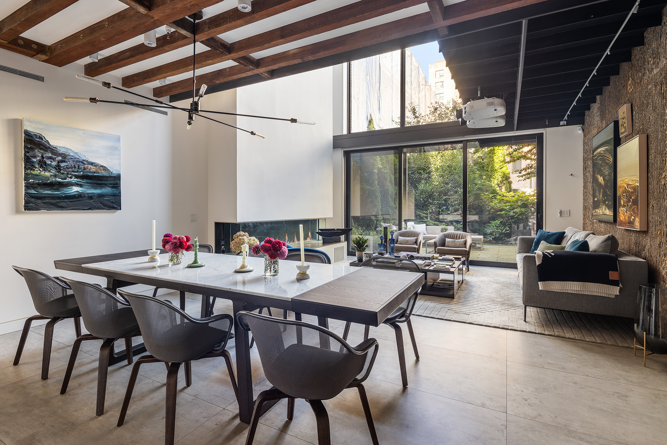 137 West 77th Street Manhattan, NY 10024 - Photo 2 of 27