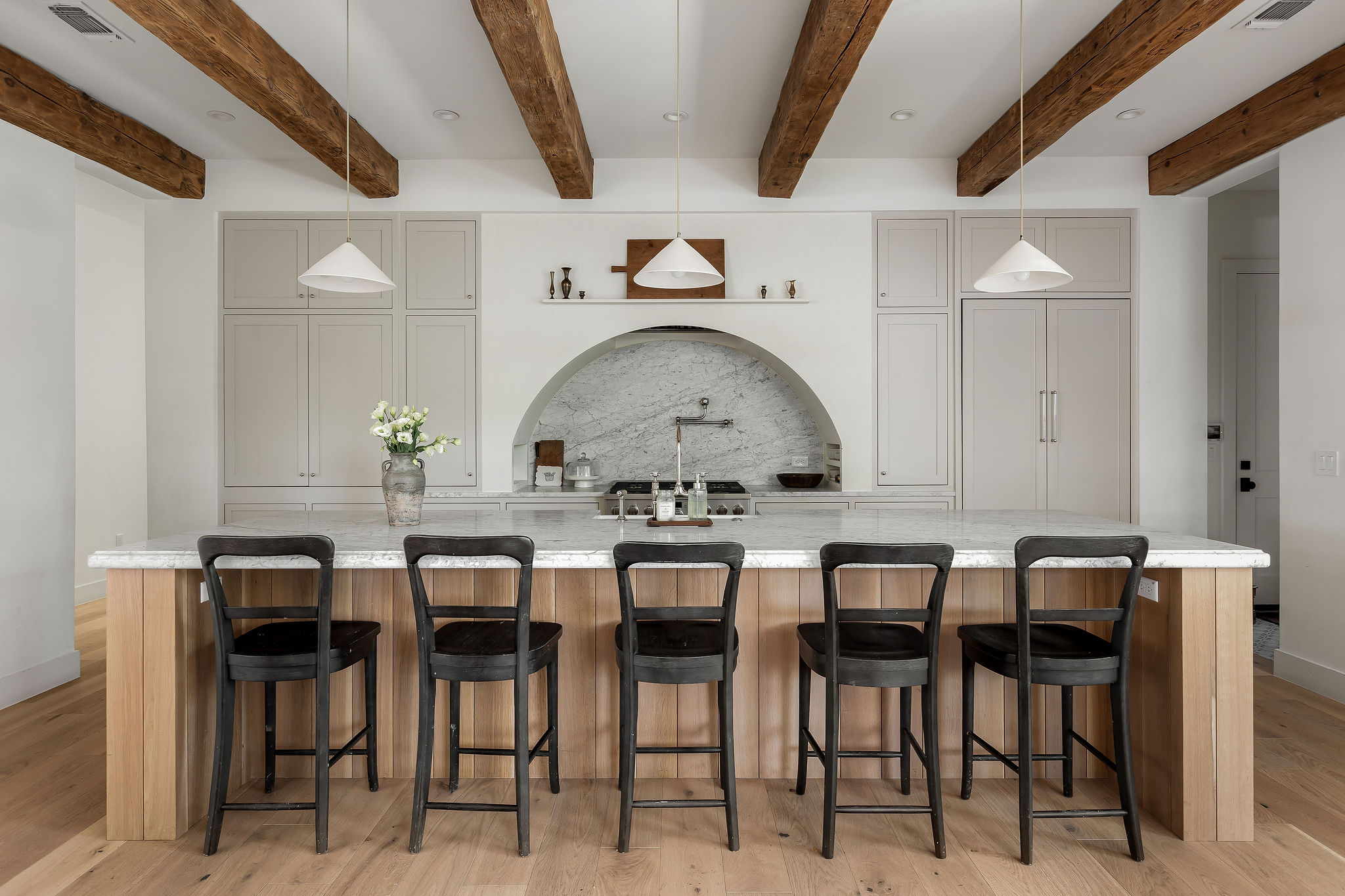 4700 Clawson Road Austin, TX 78745 - Photo 9 of 26 a view of a dining area with furniture