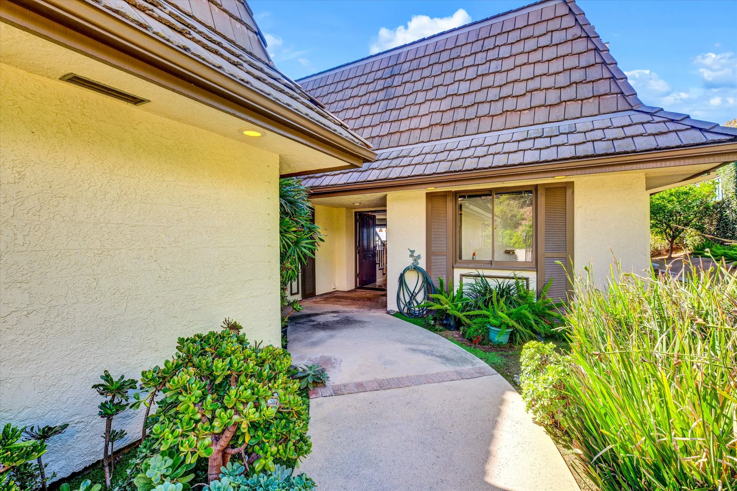 $2,998,000 | 441 Audraine Drive, Glendale, CA 91202