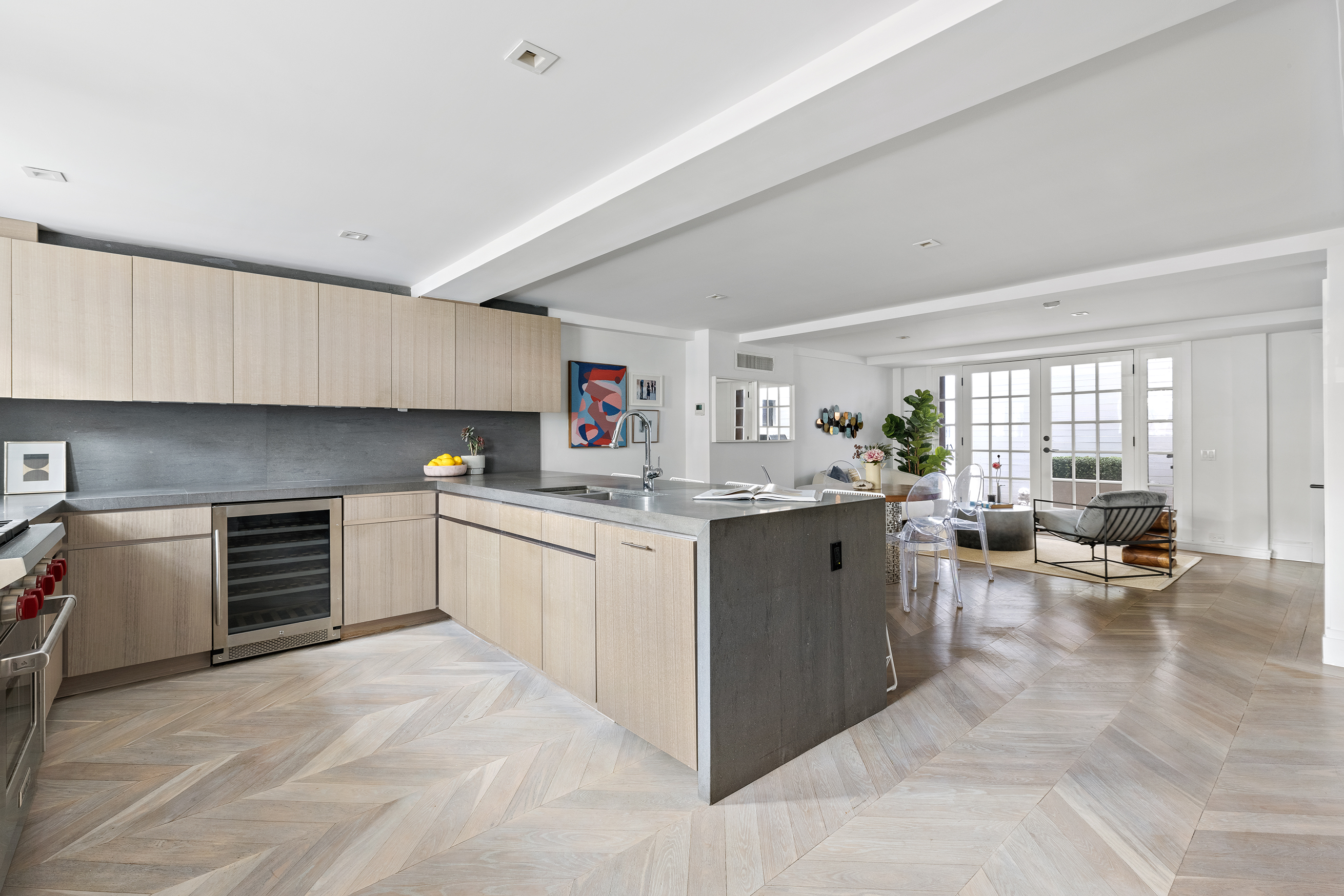 9 Commerce Street Manhattan, NY 10014 - Photo 6 of 18