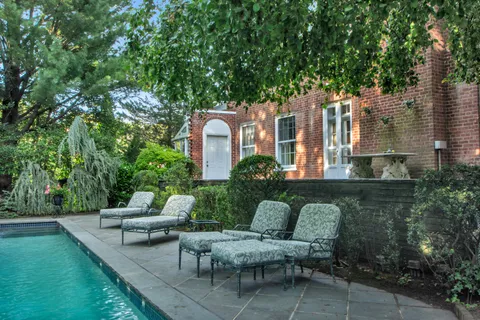 $2,500,000 | 142 Bertha Place | Grymes Hill