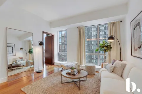 $850,000 | 150 Myrtle Avenue, Unit 1607 | Downtown Brooklyn