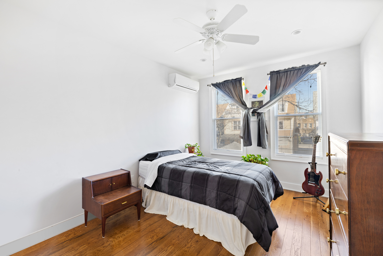 763 East 8th Street Brooklyn, NY 11230 - Photo 11 of 15