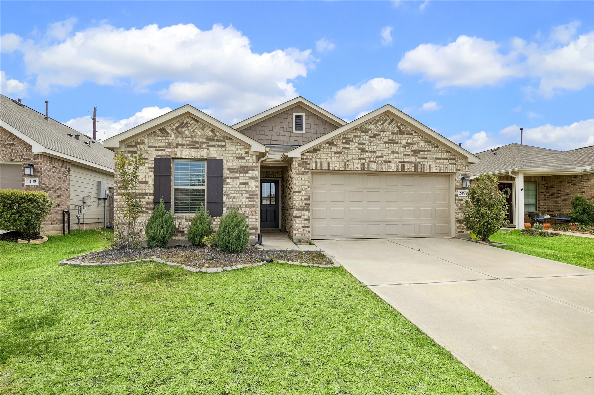 249 Rustic Ridge Circle Magnolia, TX 77354 - Photo 1 of 20 Gallery Image 1