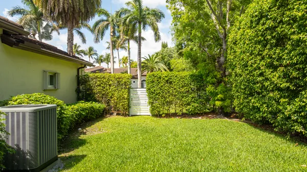 $1,735,000 | 14831 Southwest 95th Court, Miami, FL 33176