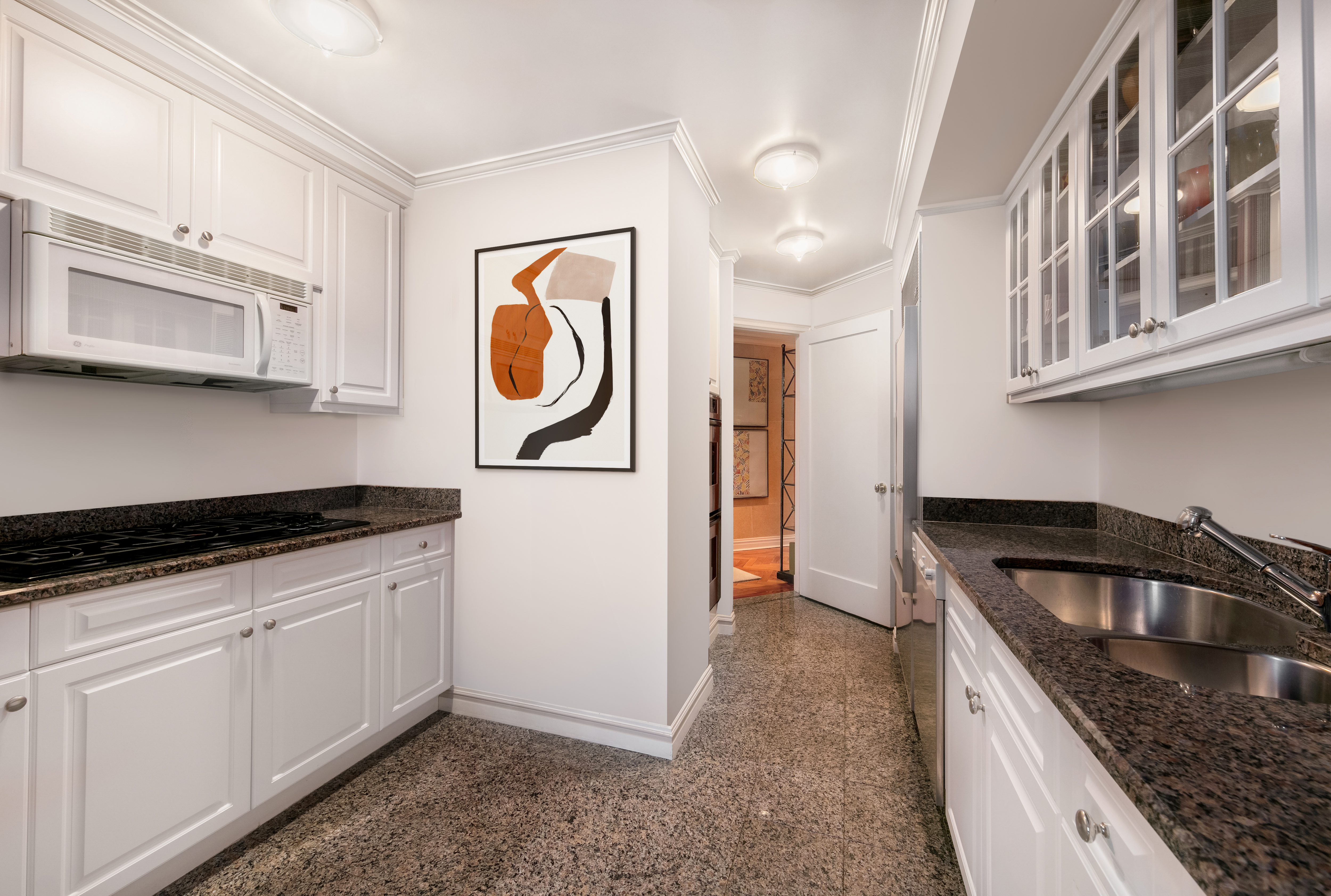 15 West 63rd Street, Unit 17A Manhattan, NY 10023 - Photo 6 of 14