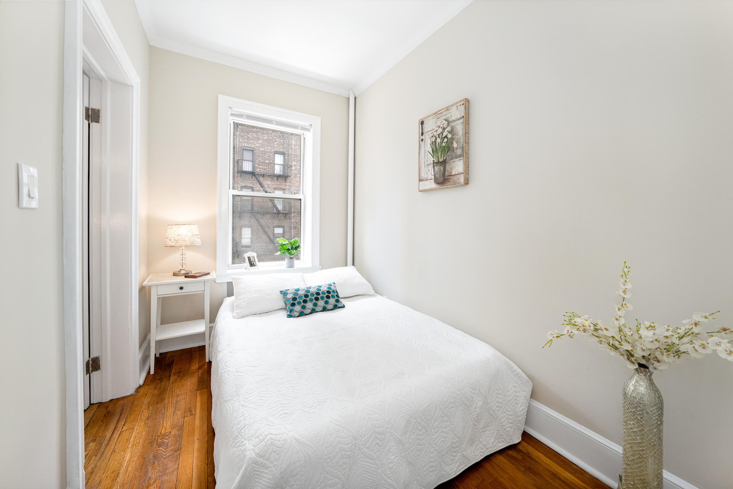 342 East 50th Street, Unit 2B Manhattan, NY 10022 - Photo 7 of 9