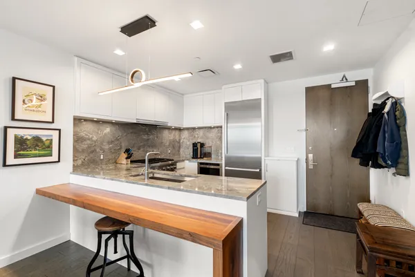 $650,000 | 320 Adolphus Avenue, Unit PH2, Cliffside Park, NJ 07010