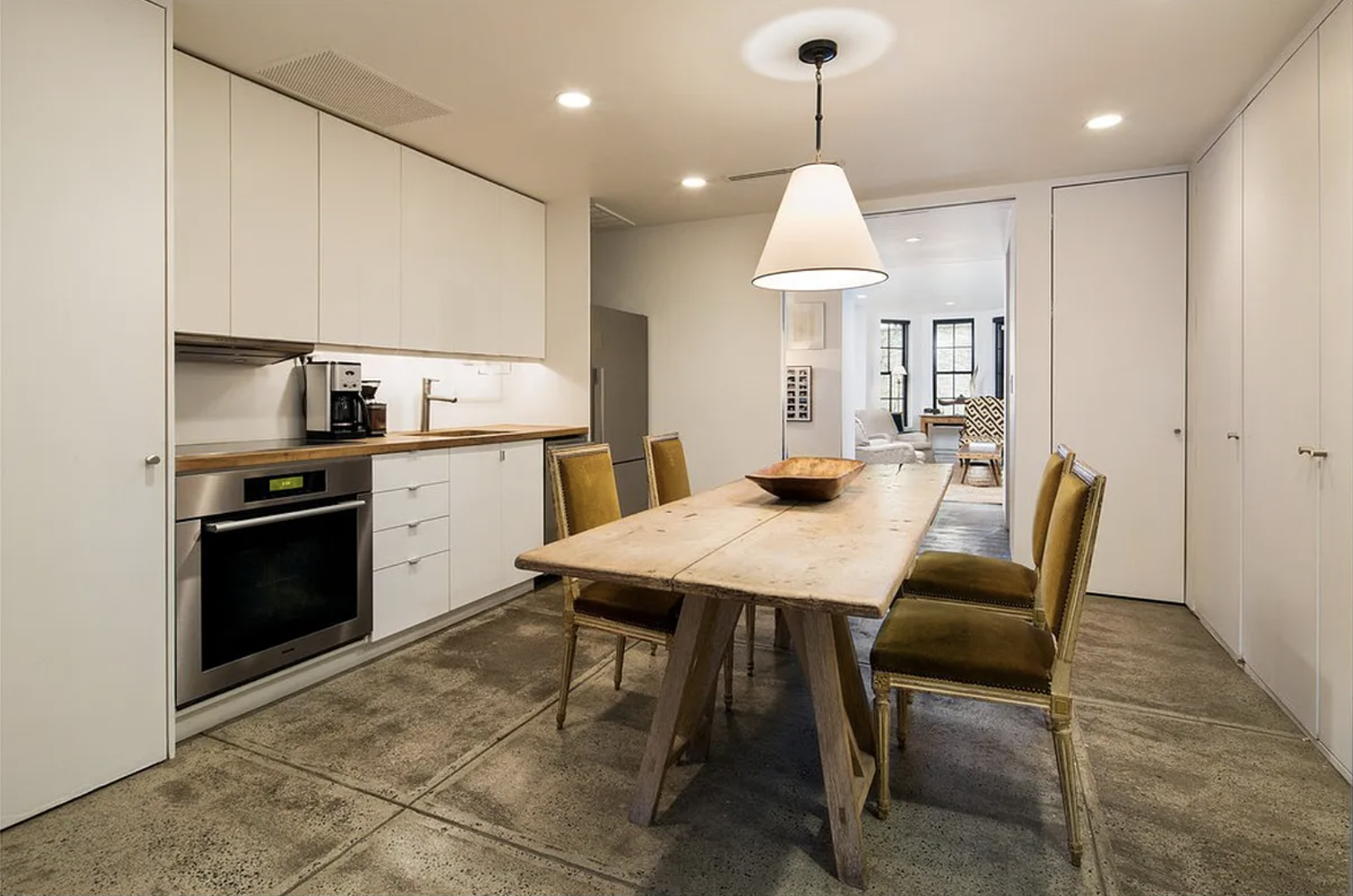 13 West 9th Street, Unit GARDEN Manhattan, NY 10011 - Photo 7 of 11