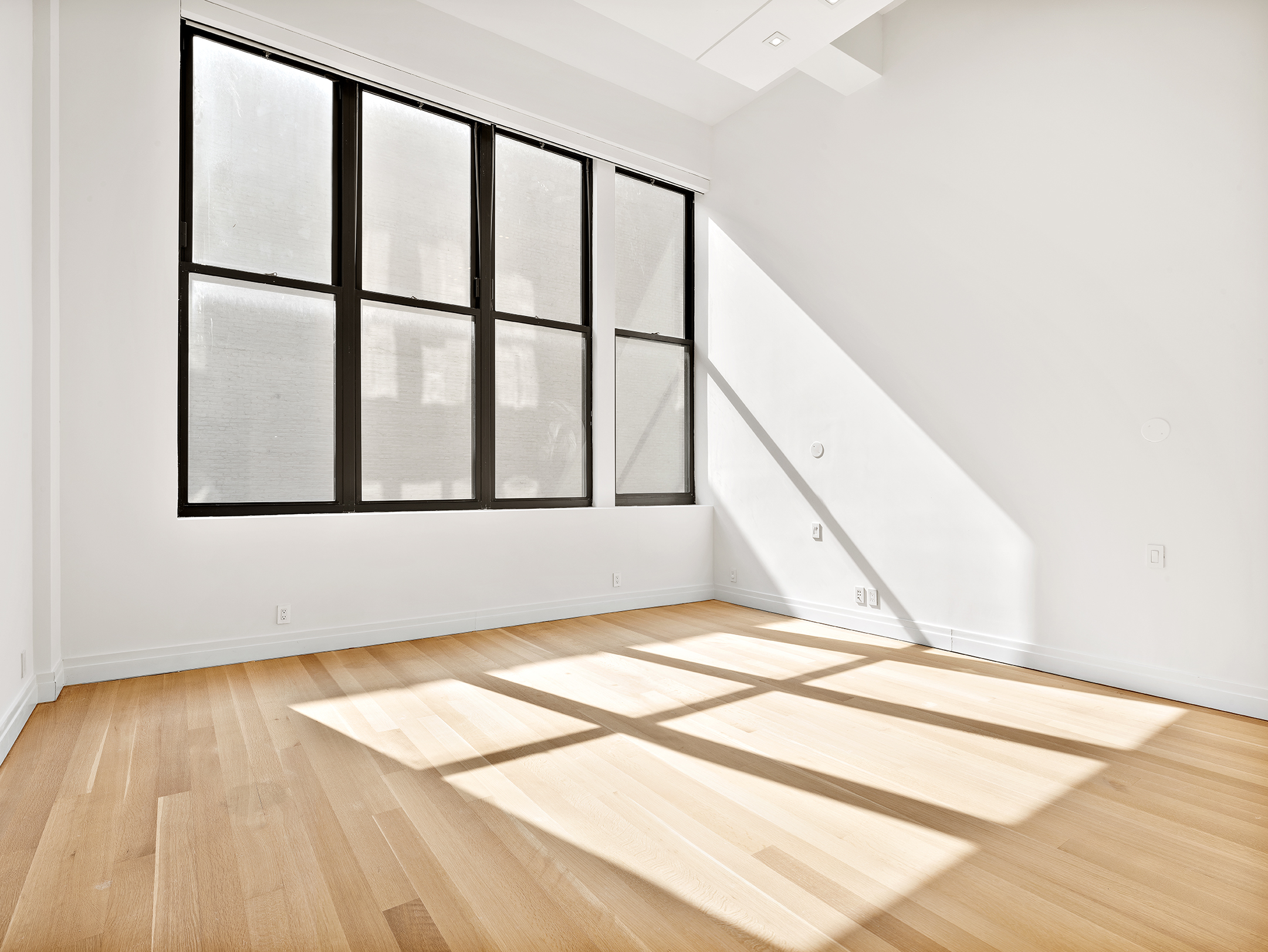 421 Hudson Street, Unit 623 Manhattan, NY 10014 - Photo 6 of 19