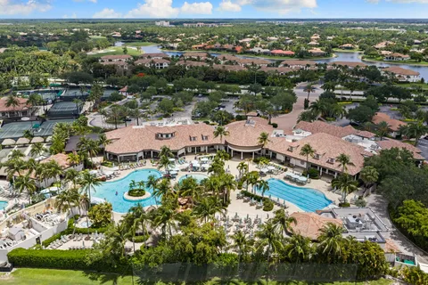 $1,299,900 | 8062 Signature Club Circle, Unit 201, Naples, FL 34113