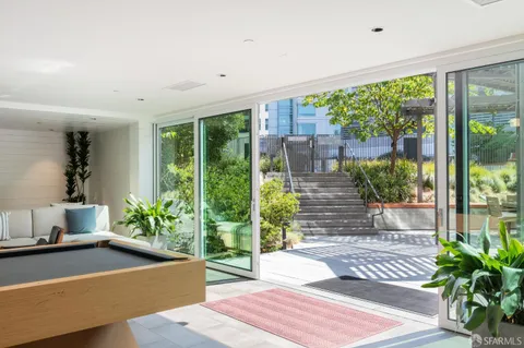 $1,098,000 | 110 Channel Street, Unit 327, San Francisco, CA 94158