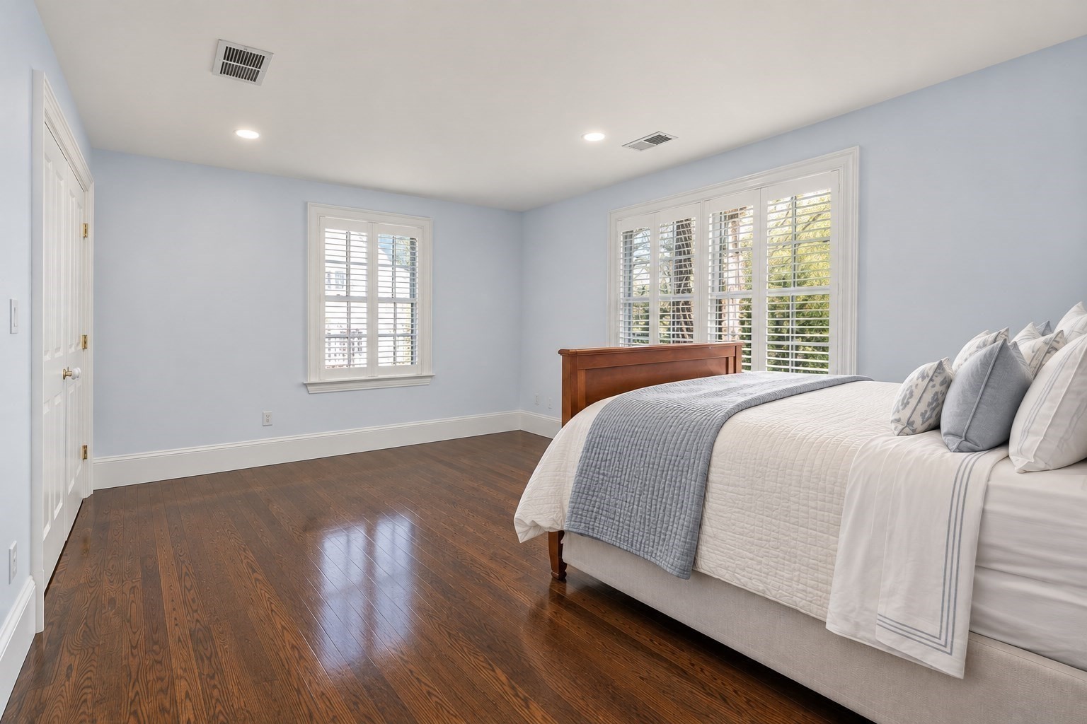 22 Plymouth Road Wellesley, MA 02481 - Photo 28 of 37 Gallery Image 28