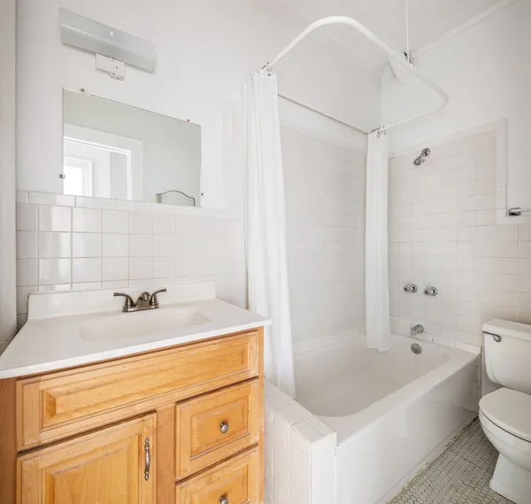 $2,650 | 542 17th Street, Unit 2 | Windsor Terrace