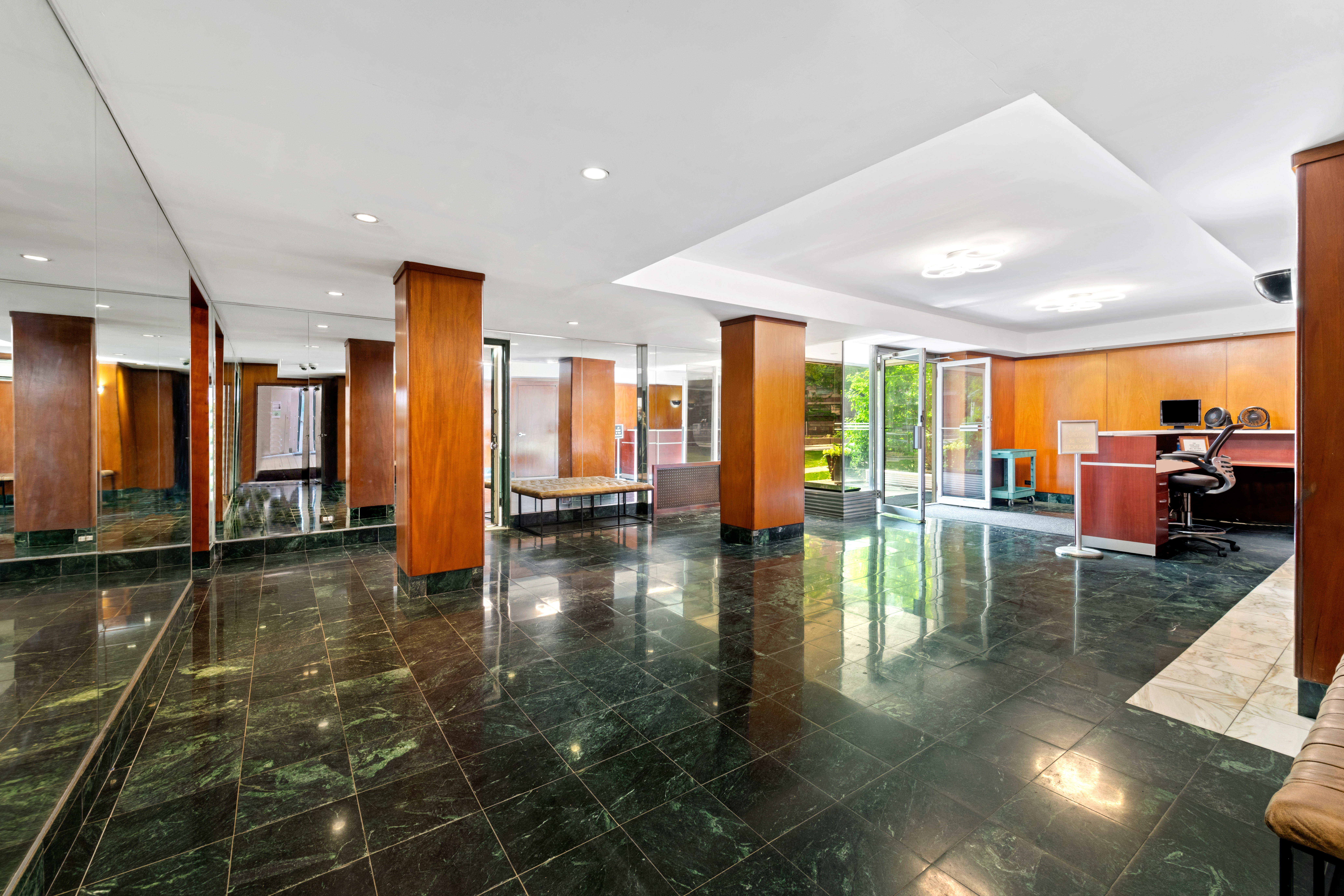 3725 Henry Hudson Parkway West, Unit 3DE Bronx, NY 10463 - Photo 18 of 20